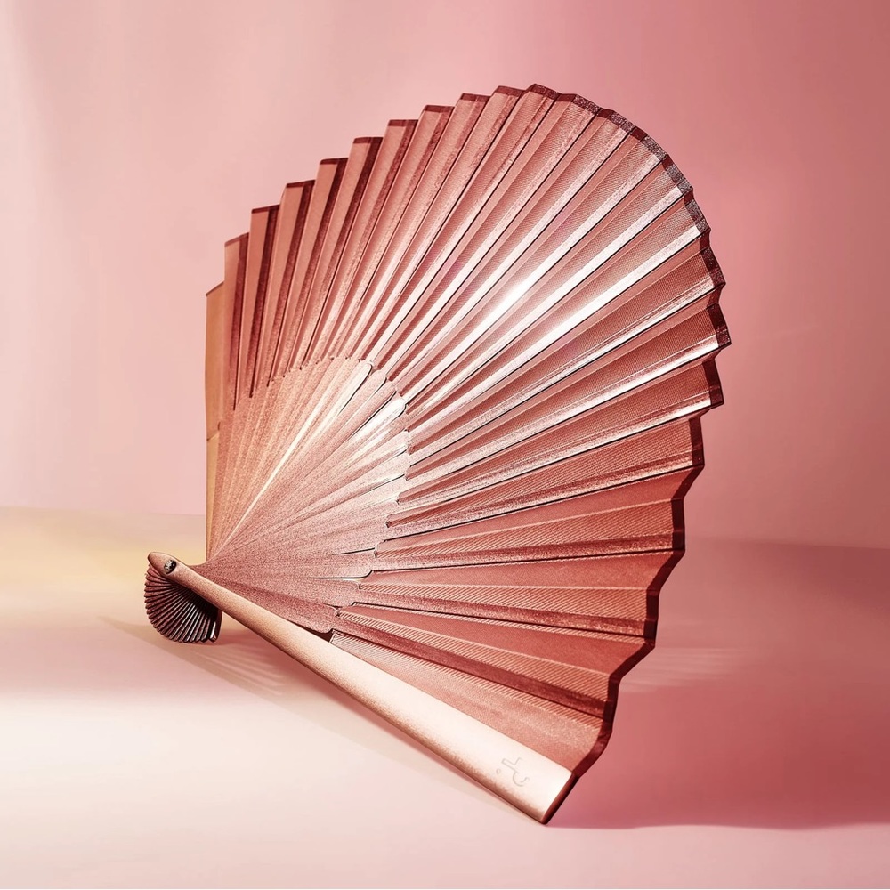 Patrick Ta Major Glow Setting Fan BRAND NEW NEVER OPENED